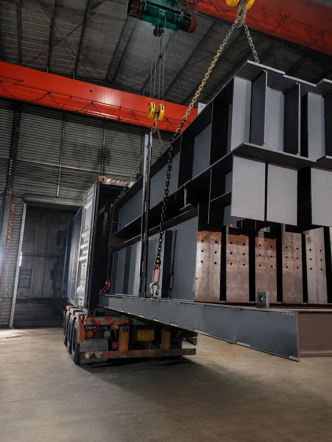 Container loading from the VANTRO logistics media library